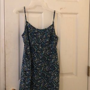 Casual blue and white dress